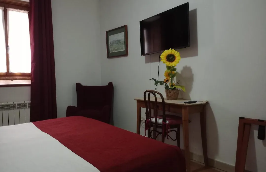 Hostal Puerta Medina-1